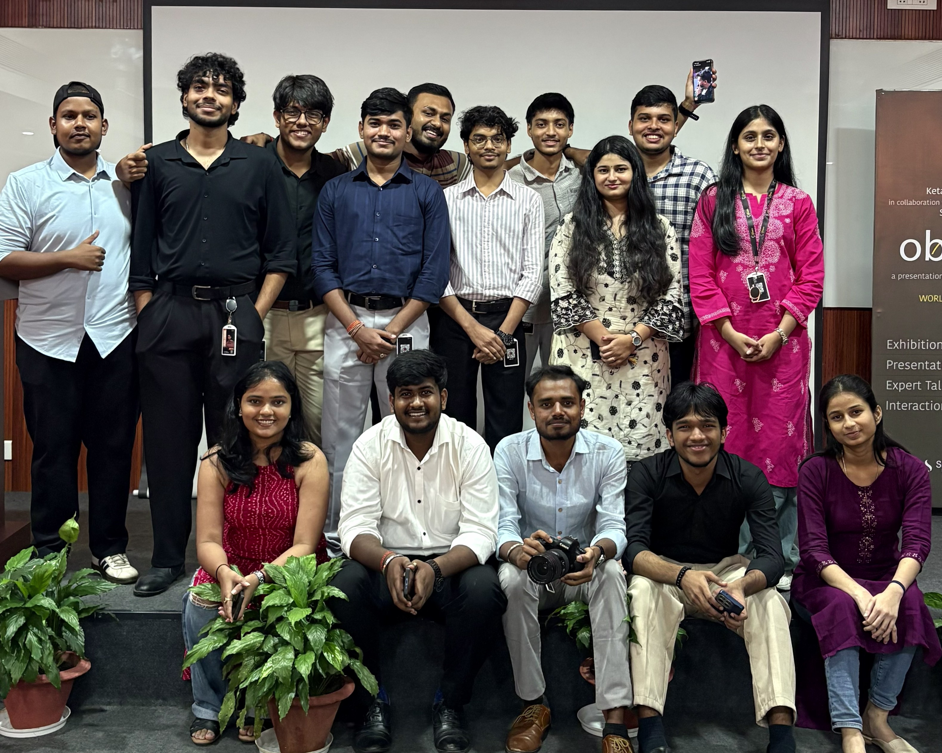 Silicon Photography Club members group photo at an exhibition event