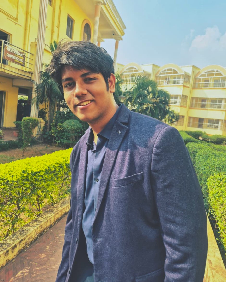 Portrait of swayaanshu sarangi, MEDIA PRODUCTION MEMBER
